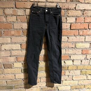 BDG URBAN OURFITTERS girlfriend high rise jeans size 24